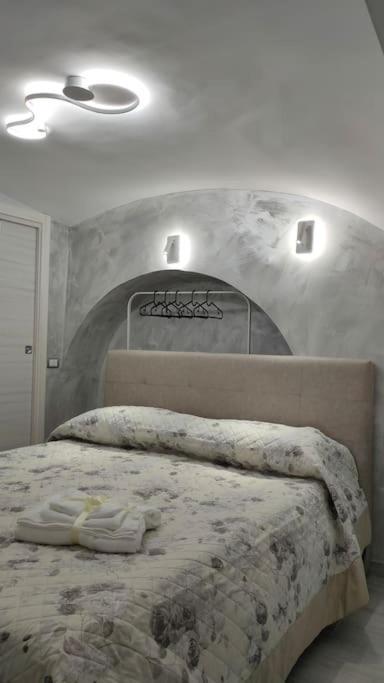 Il Duomo A Due Passi Διαμέρισμα Νάπολη Εξωτερικό φωτογραφία